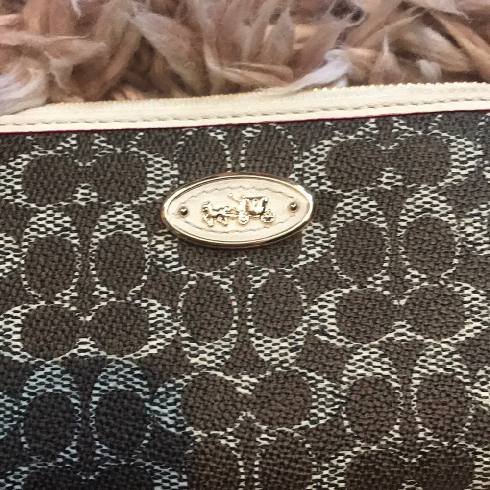 Coach Wristlet - Picture 2 of 5